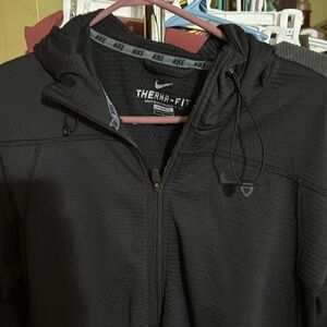 Preloved Nike Di fit sweatshirt